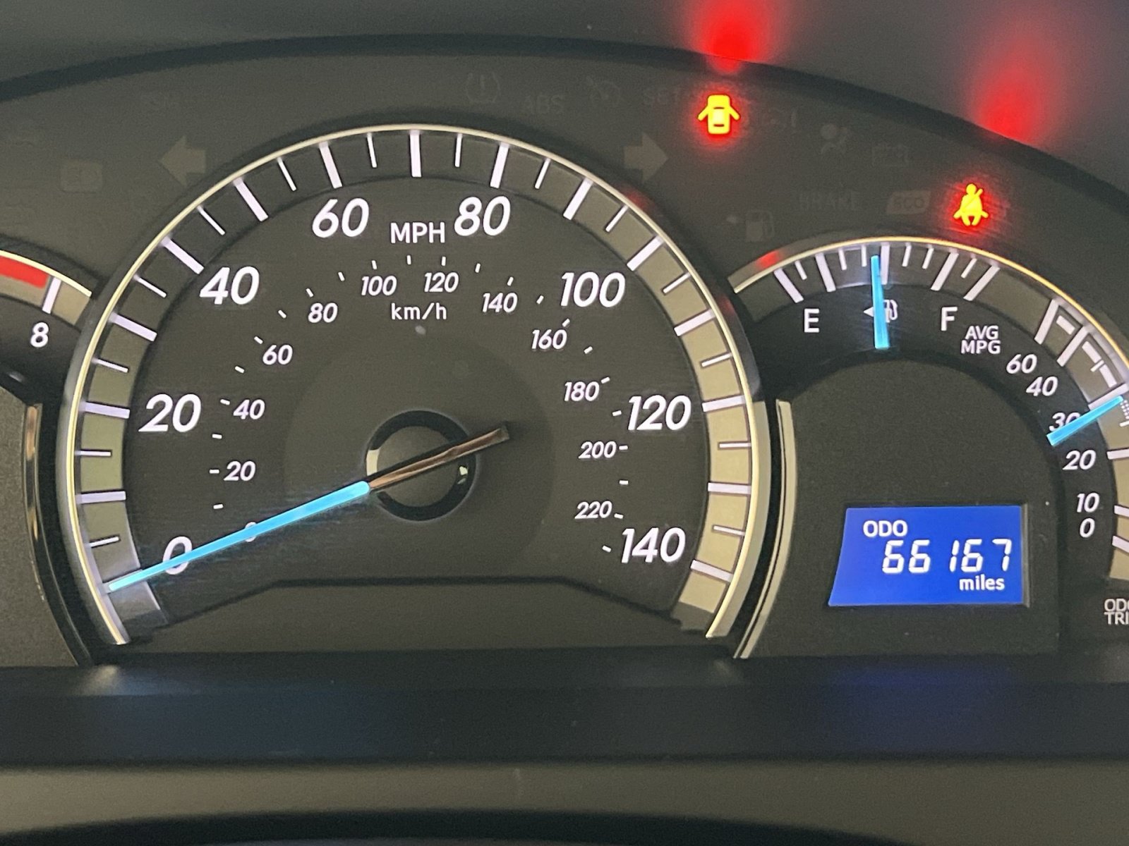 Used 2014 Toyota Camry SE FWD image 16