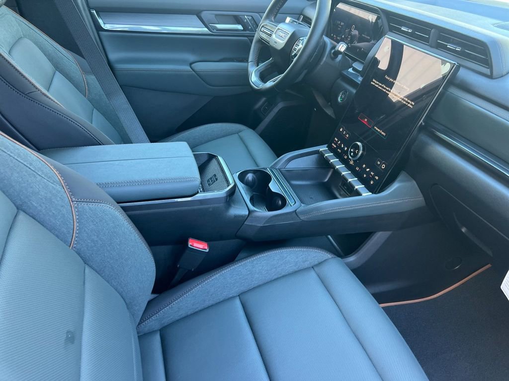 New 2026 GMC Terrain AT4 w/ Convenience Package III image 15