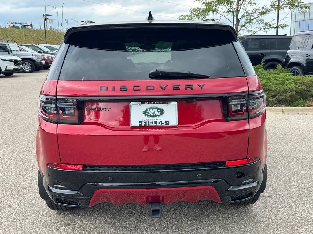Certified 2025 Land Rover Discovery Sport Dynamic SE AWD/4WD image 3