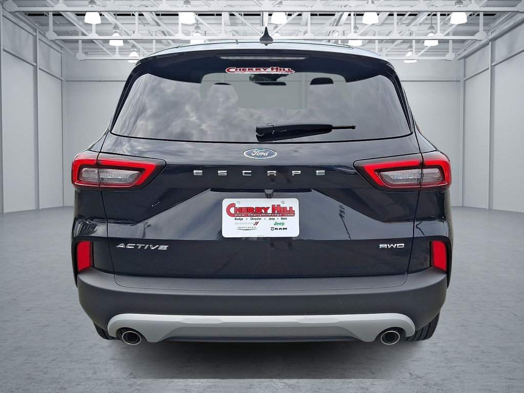 Used 2024 Ford Escape Active AWD/4WD image 8