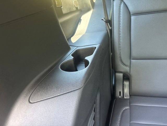 Used 2024 GMC Yukon Denali AWD/4WD image 19