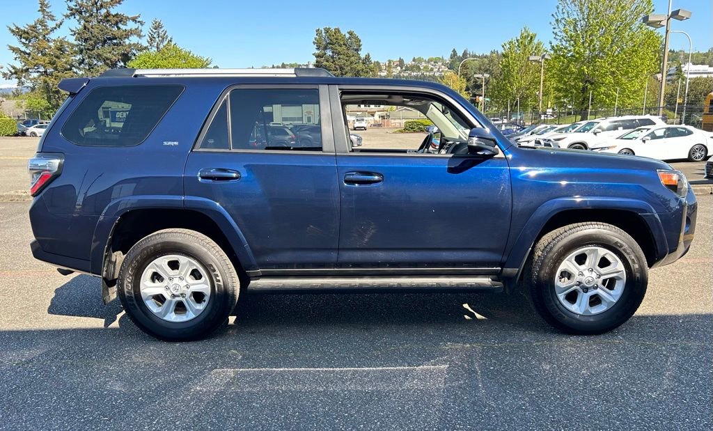Certified 2024 Toyota 4Runner SR5 Premium w/ Moonroof Package AWD/4WD image 4