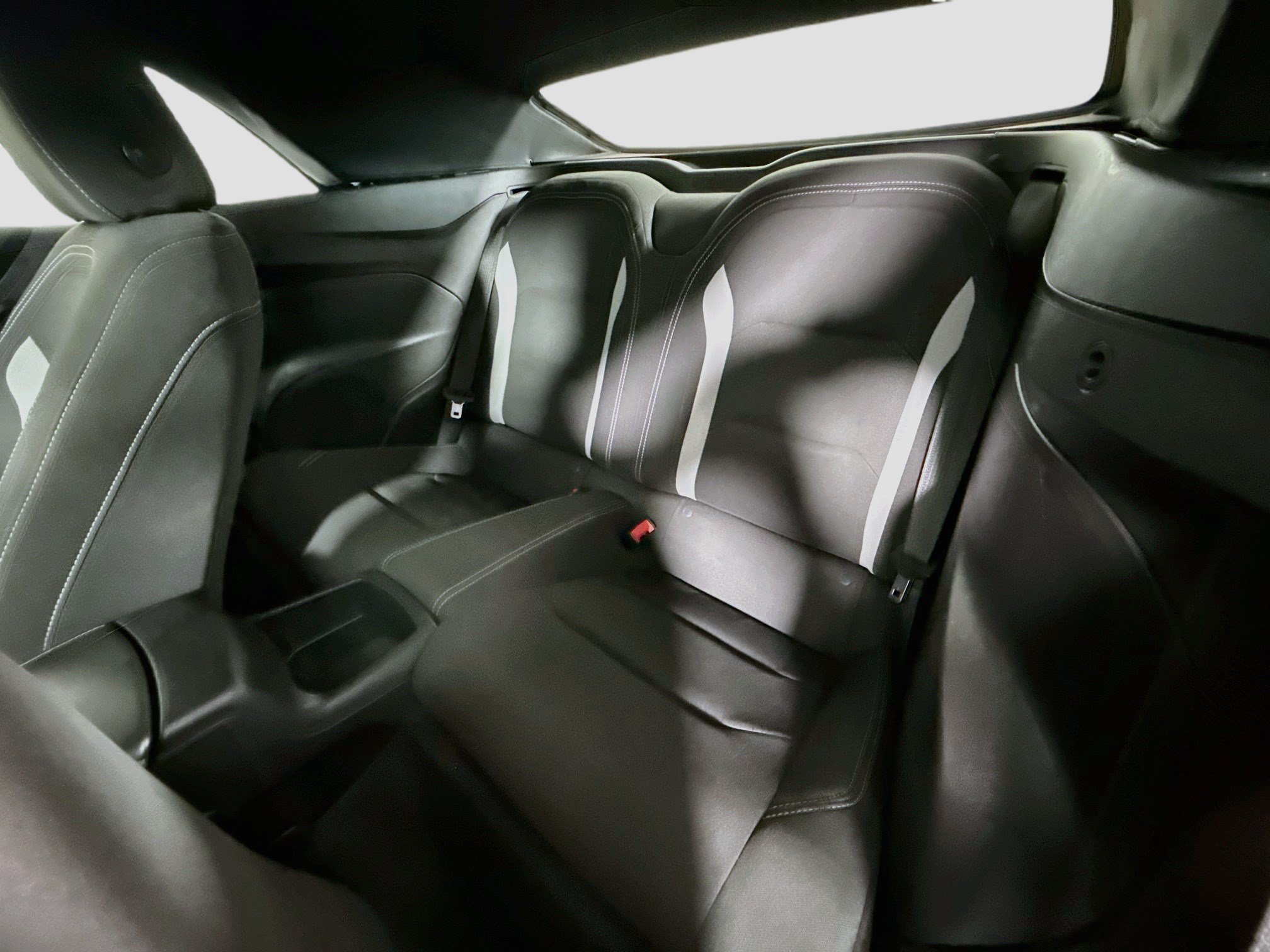Used 2020 Chevrolet Camaro LT RWD image 25