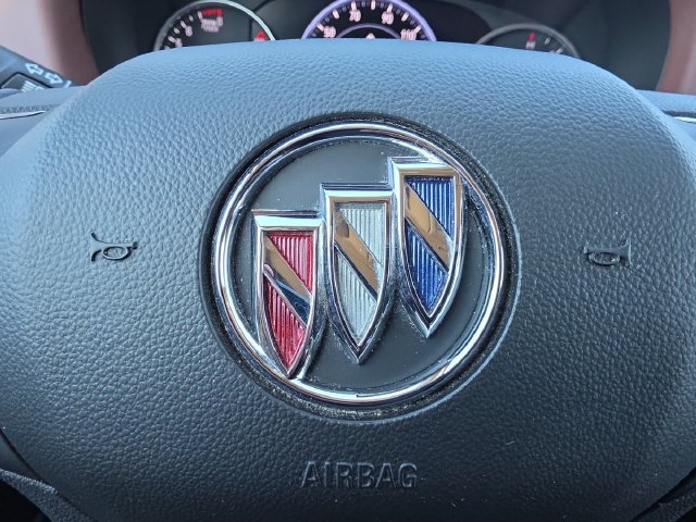 Used 2021 Buick Enclave Avenir w/ Avenir Technology Package FWD image 5