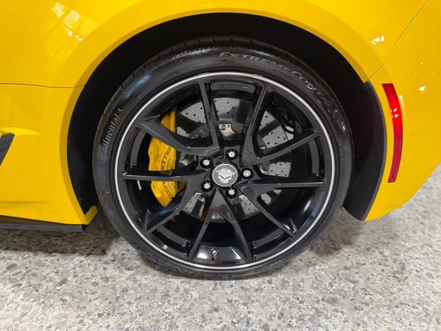 Used 2018 Chevrolet Corvette Z06 RWD image 32