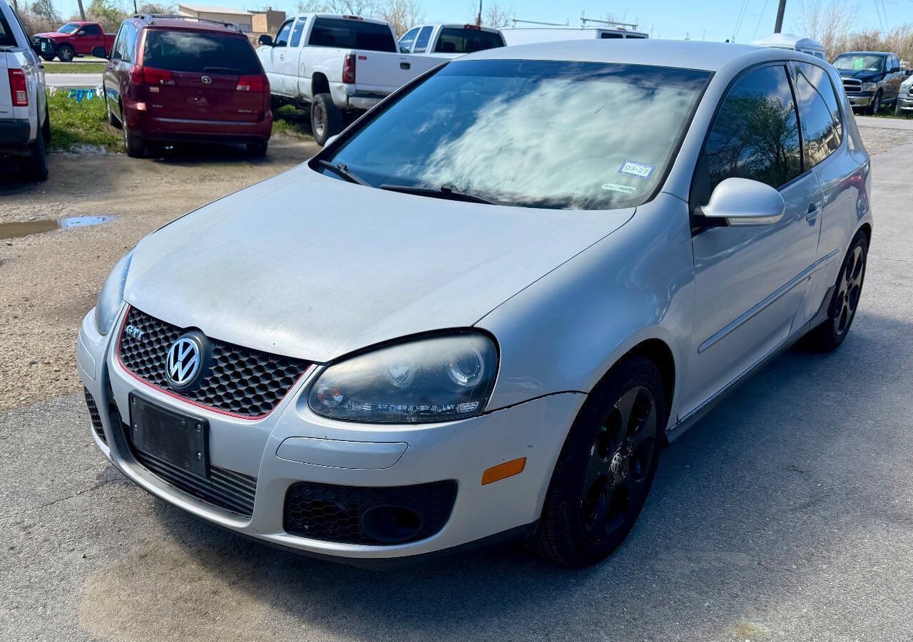 Used 2009 Volkswagen GTI 2-Door FWD image 2