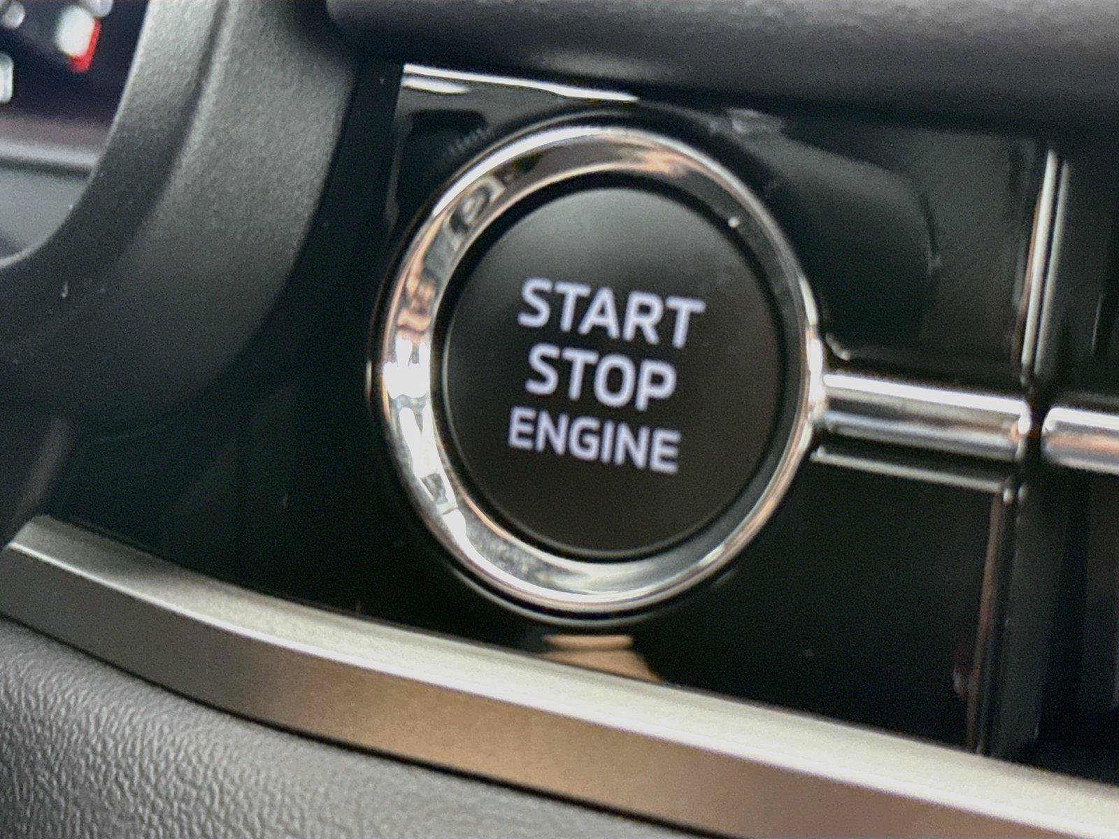 New 2026 Mitsubishi Outlander SEL FWD image 21