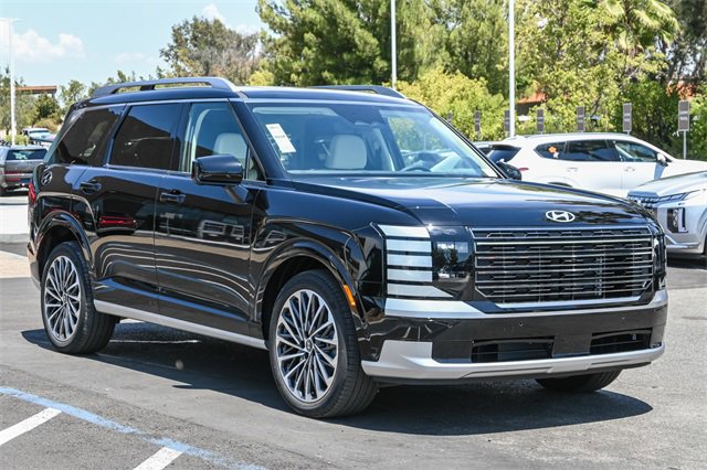 New 2026 Hyundai Palisade Calligraphy image 3
