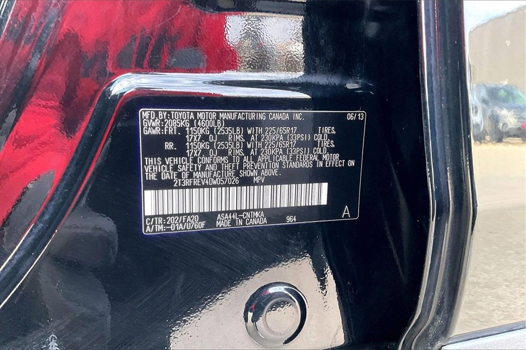 Used 2013 Toyota RAV4 XLE image 34