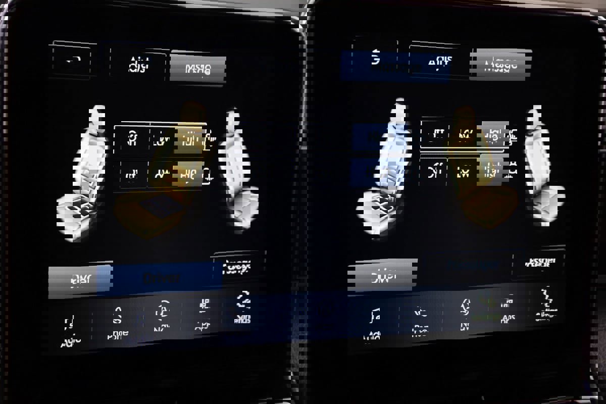 Used 2021 Lincoln Navigator Reserve w/ Luxury Package image 10