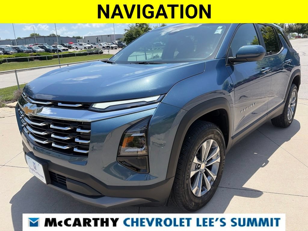 Used 2025 Chevrolet Equinox LT FWD image 4