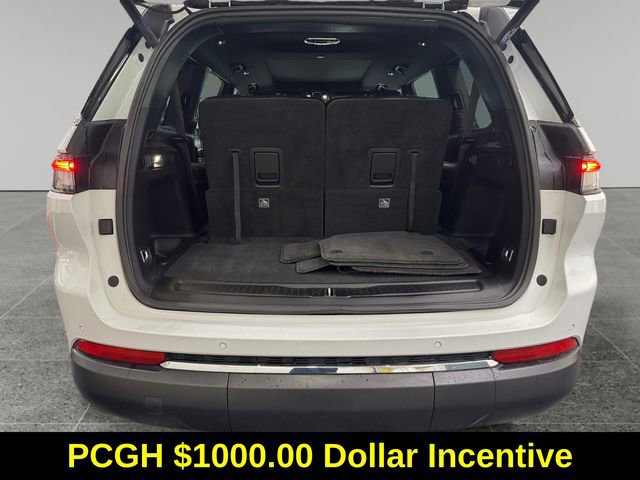 Used 2024 Jeep Grand Cherokee L Limited w/ Luxury Tech Group II image 13