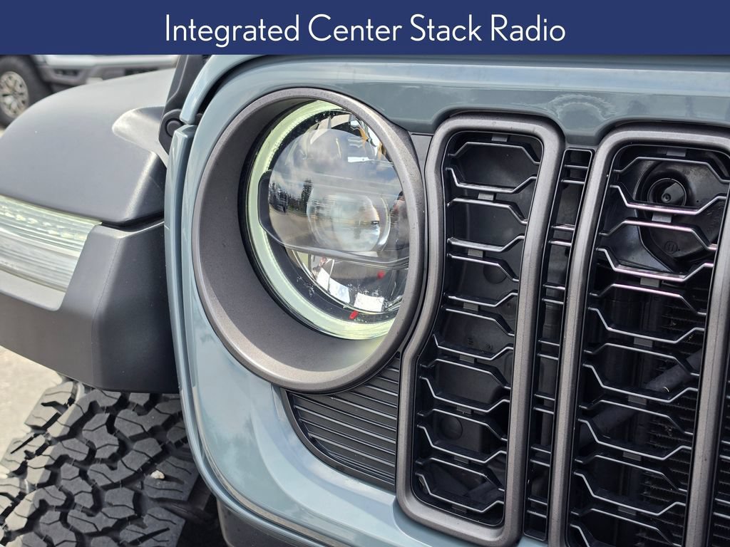 Used 2024 Jeep Wrangler Unlimited Rubicon w/ Technology Group AWD/4WD image 14