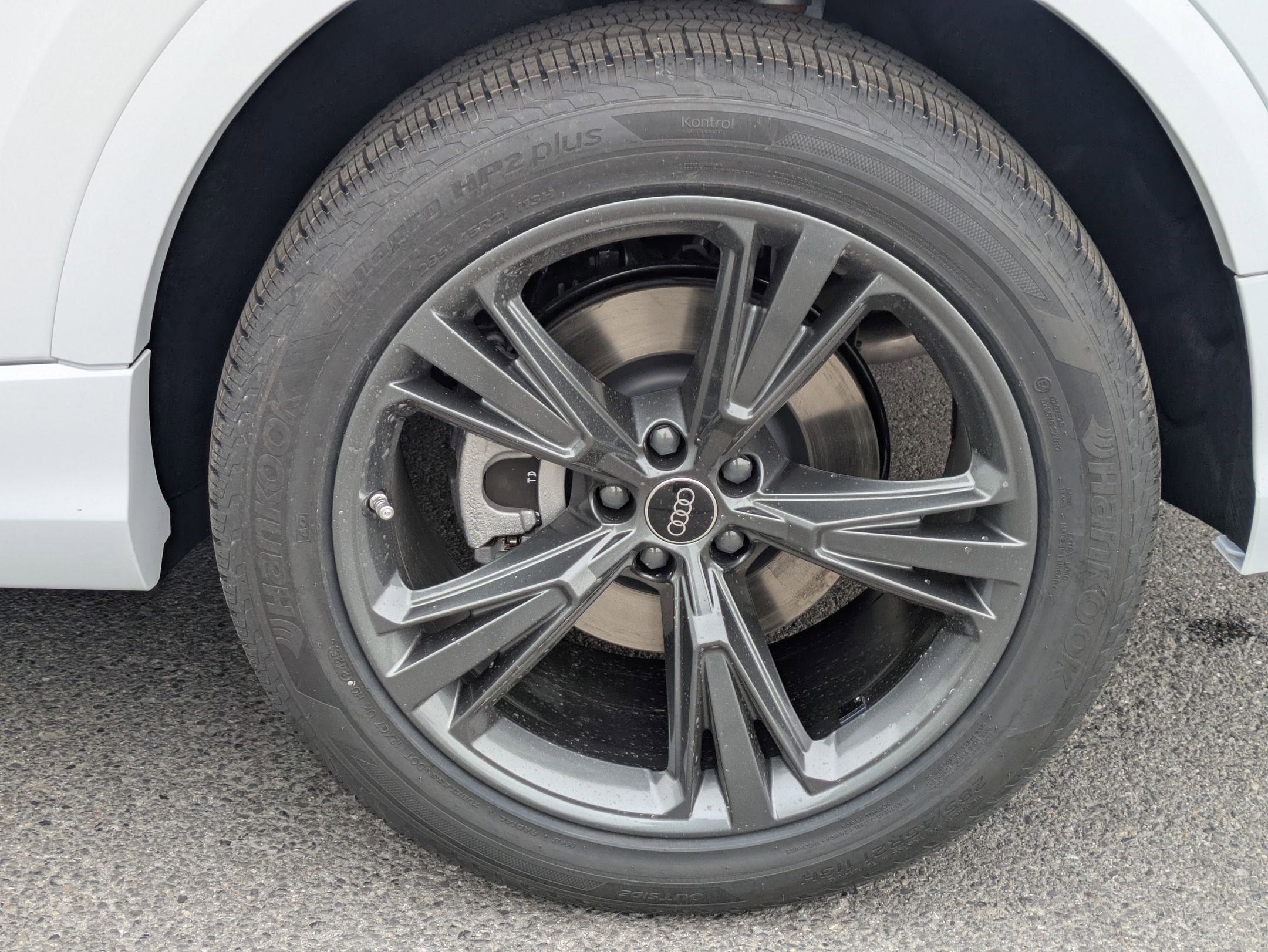 New 2026 Audi Q8 Premium image 16