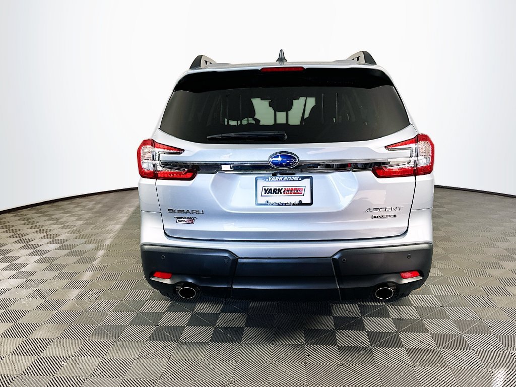 Used 2024 Subaru Ascent Touring AWD/4WD image 9