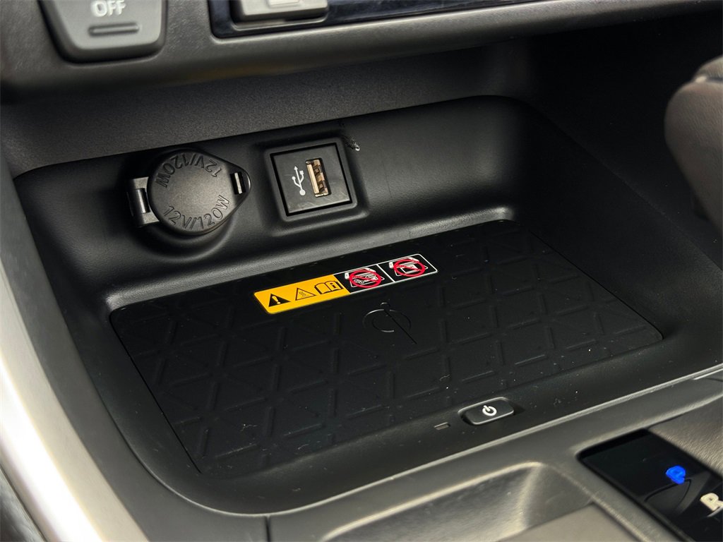 Used 2023 Toyota RAV4 XSE image 40