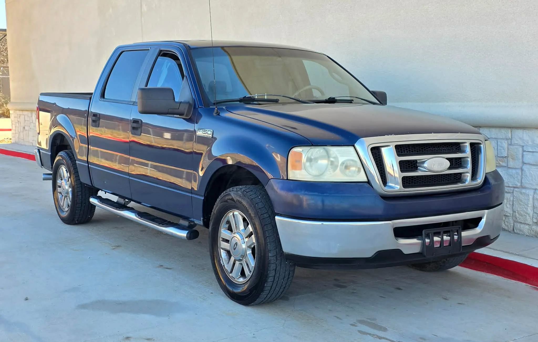 Used 2008 Ford F150 XLT image 1