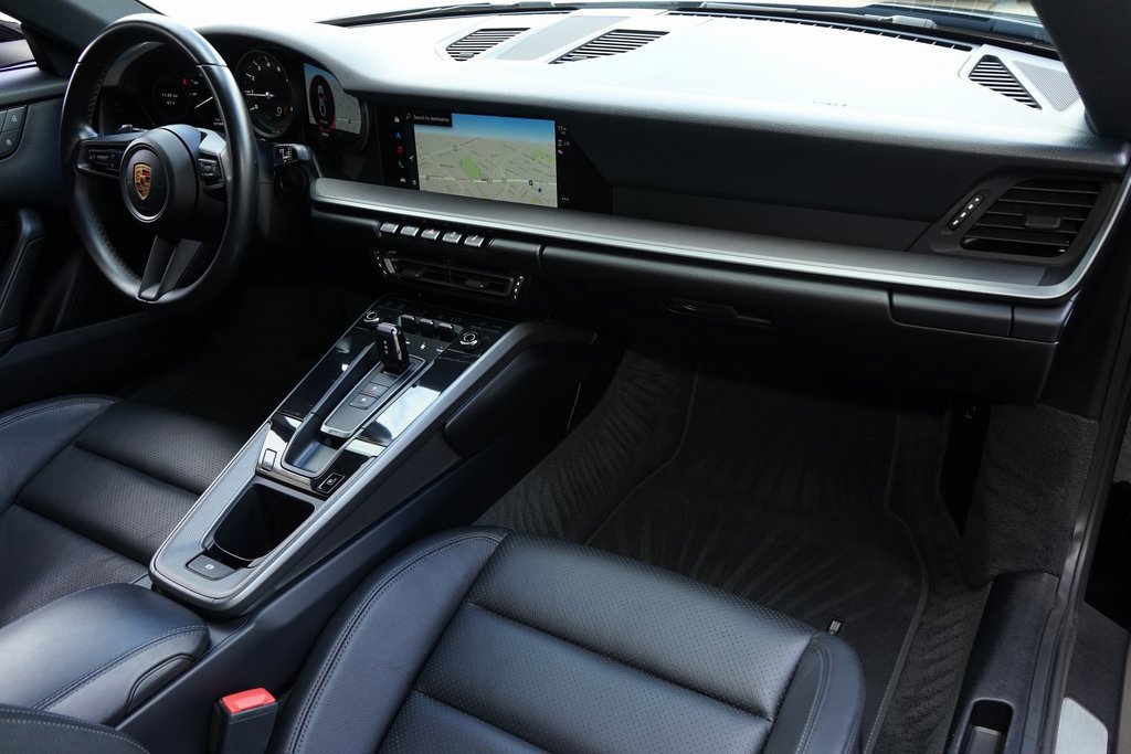 Used 2022 Porsche 911 Carrera image 11