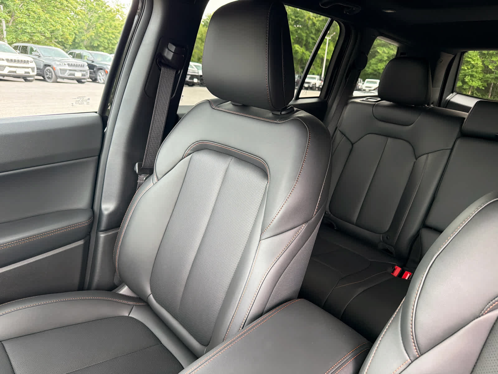 New 2026 Jeep Cherokee Limited AWD/4WD image 14