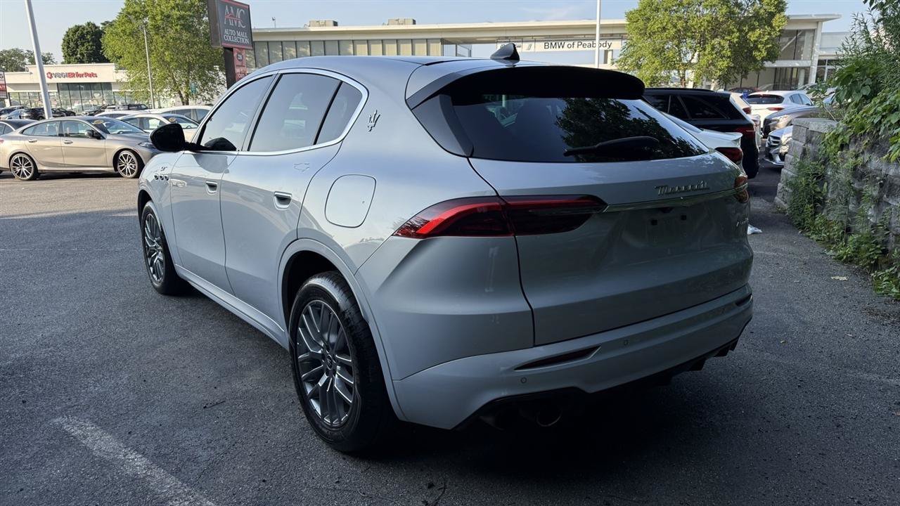 Used 2024 Maserati Grecale GT AWD/4WD image 13