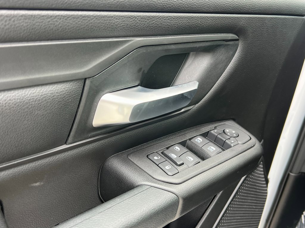 New 2026 RAM 1500 Express image 21