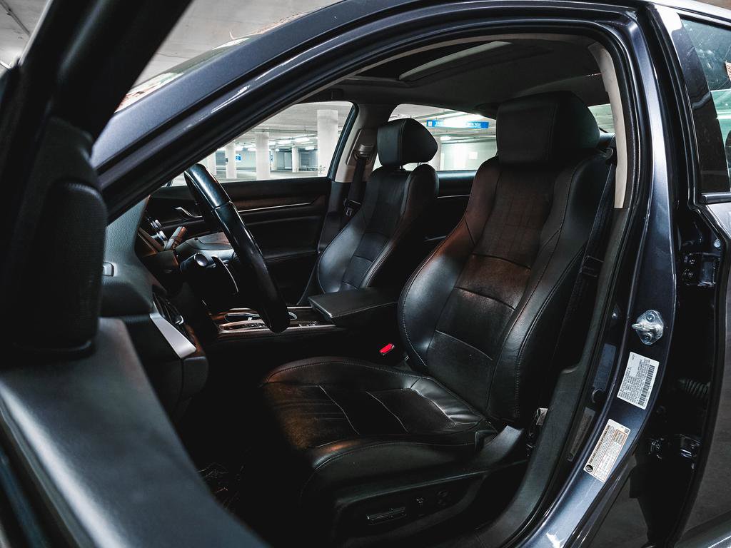 Used 2021 Honda Accord Touring image 17