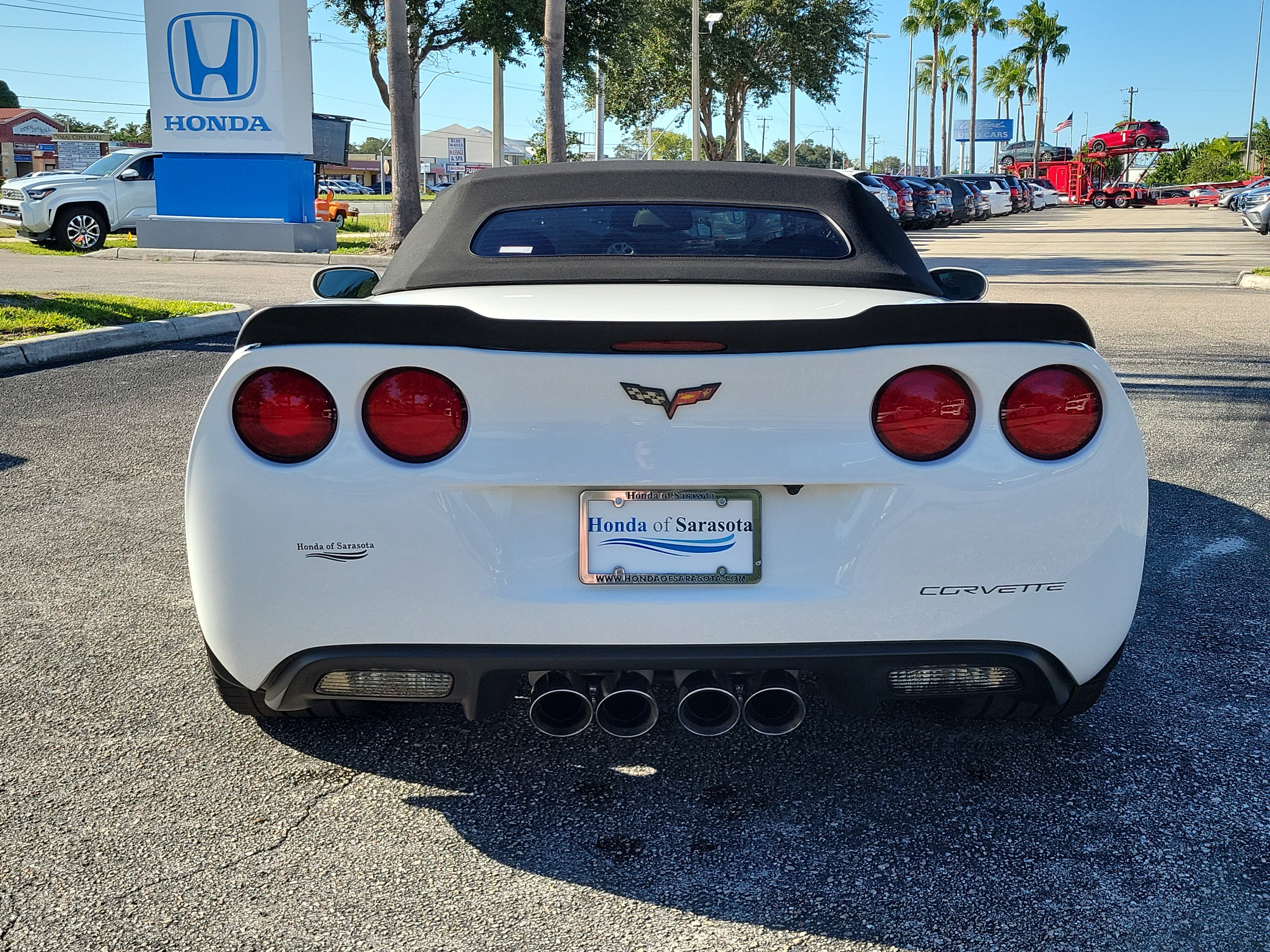 Used 2011 Chevrolet Corvette Grand Sport w/ Preferred Equipment Group RWD image 6
