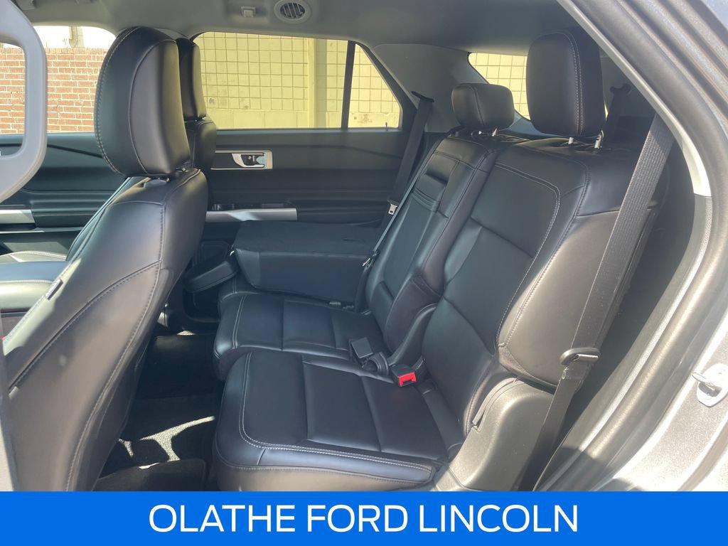 Certified 2023 Ford Explorer XLT w/ Equipment Group 202A AWD/4WD image 25
