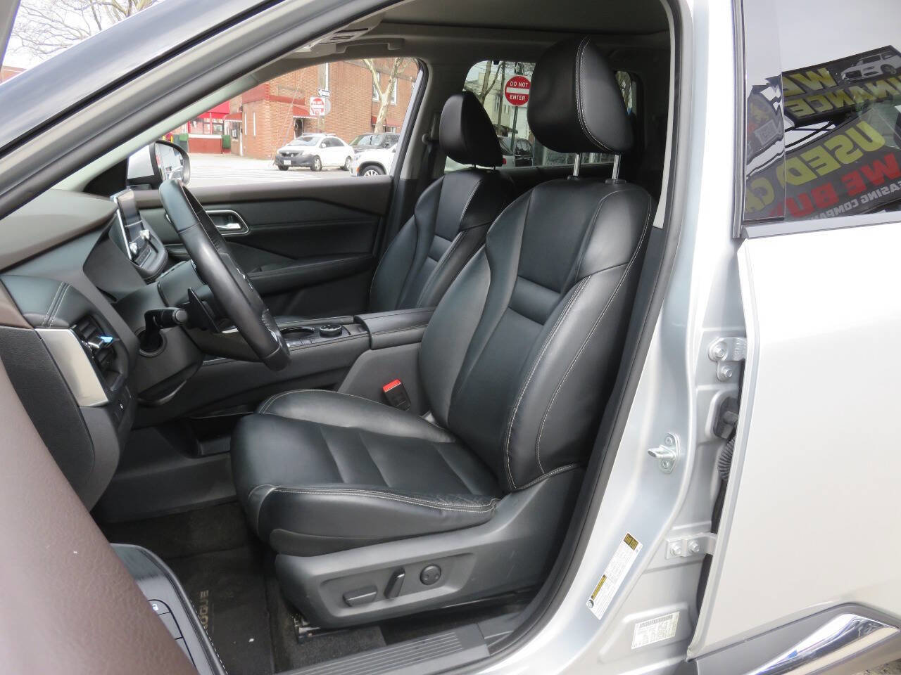 Used 2021 Nissan Rogue SL image 10