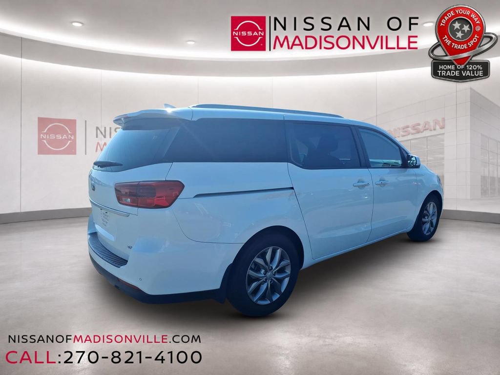 Used 2021 Kia Sedona EX FWD image 2