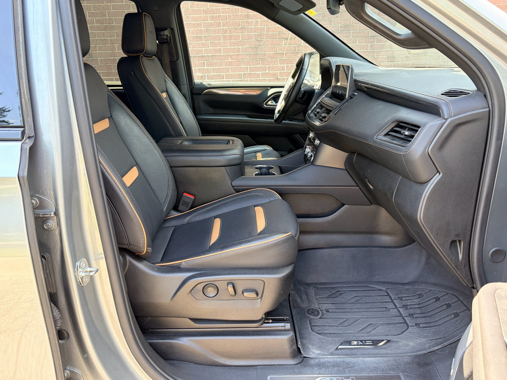Used 2023 GMC Yukon AT4 w/ LPO, Floor Liner Package AWD/4WD image 22