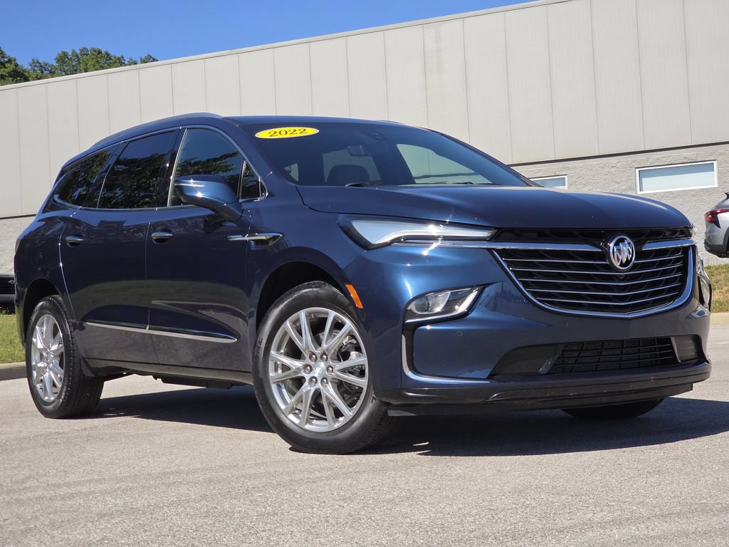 Used 2022 Buick Enclave Premium w/ Surround and Sites Package AWD/4WD image 33