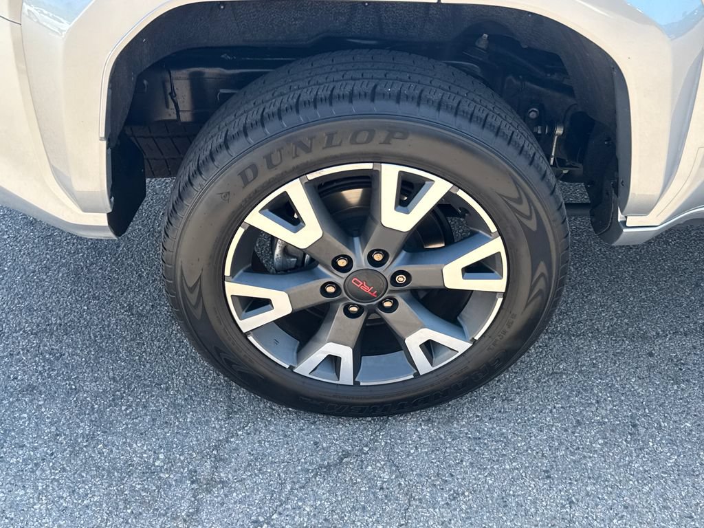 Used 2025 Toyota 4Runner TRD Sport AWD/4WD image 42