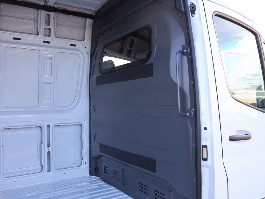 New 2026 Mercedes-Benz Sprinter 2500 image 16