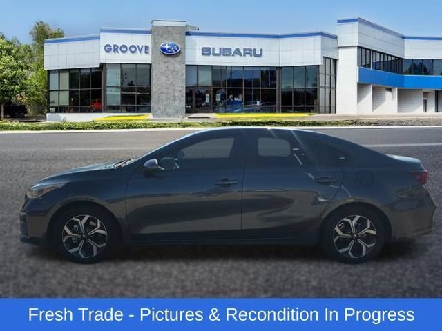 Used 2021 Kia Forte LXS FWD image 2