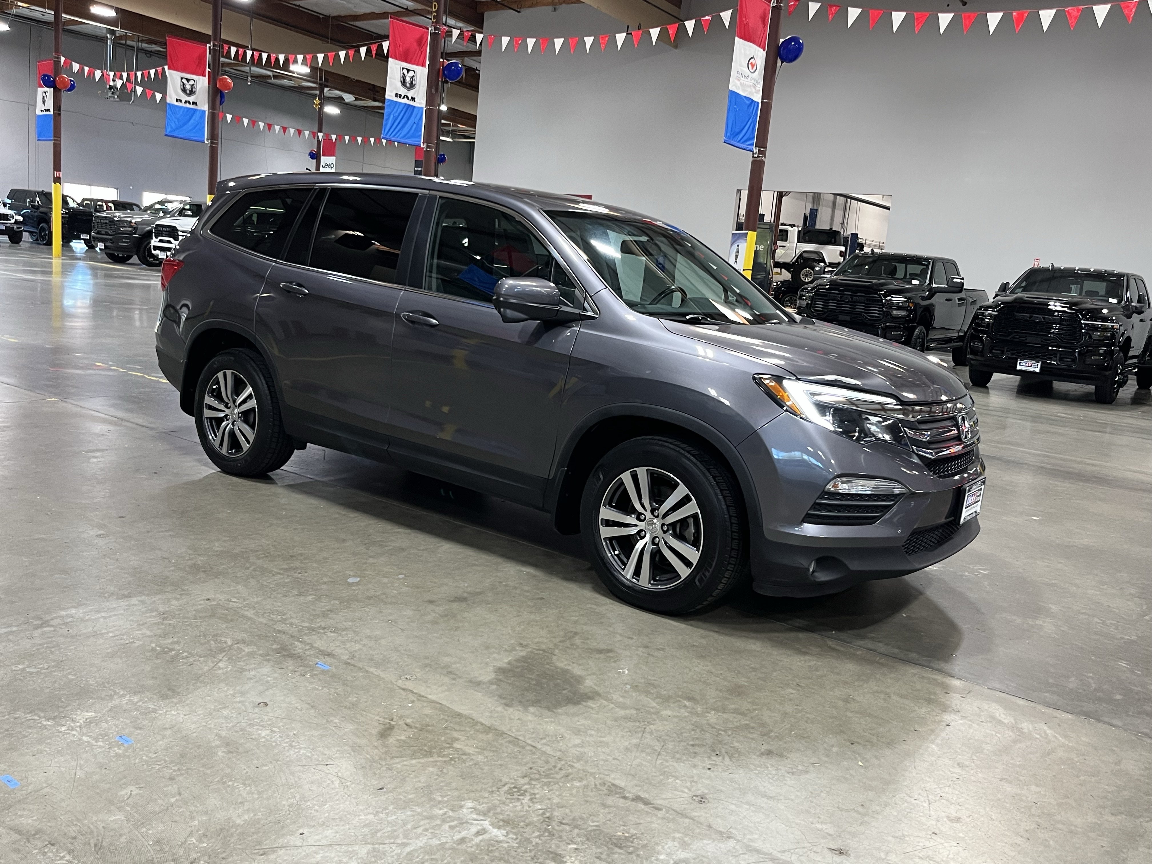 Used 2017 Honda Pilot EX-L image 7