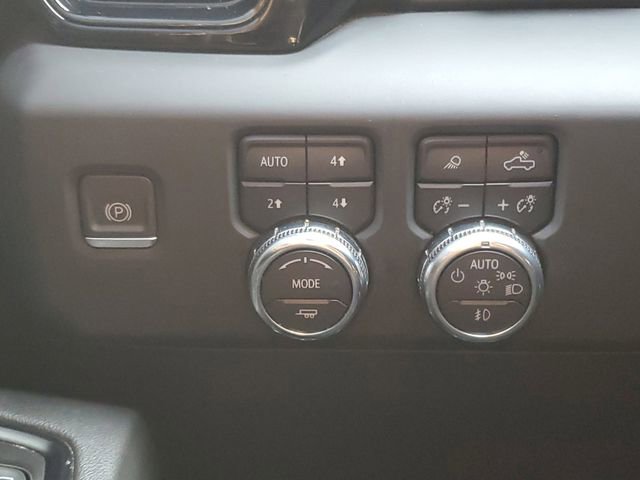 Used 2022 GMC Sierra 1500 AT4 w/ AT4 Premium Package image 21