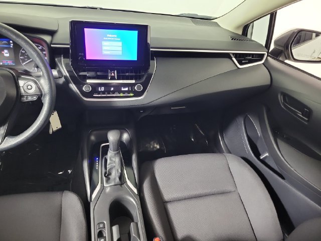 Used 2024 Toyota Corolla LE FWD image 17