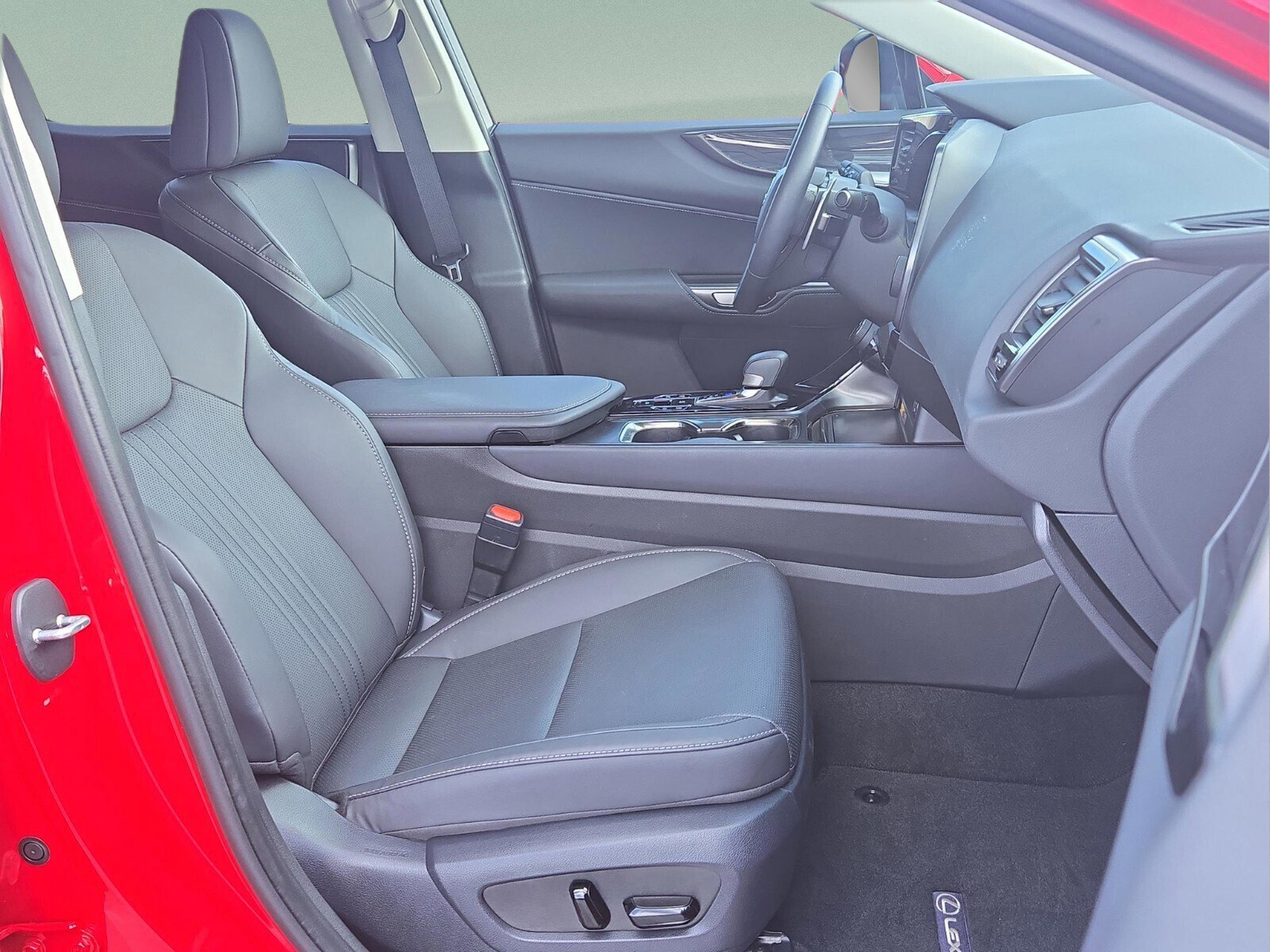 Certified 2025 Lexus NX 350 AWD w/ Premium Package image 13