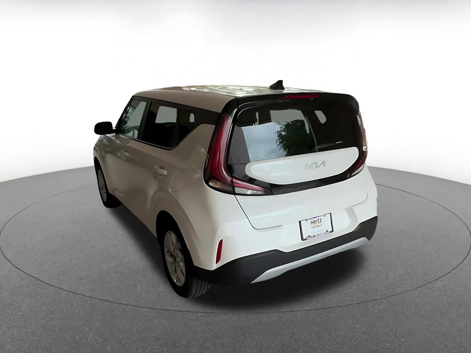 Used 2025 Kia Soul LX w/ LX Technology Package image 15