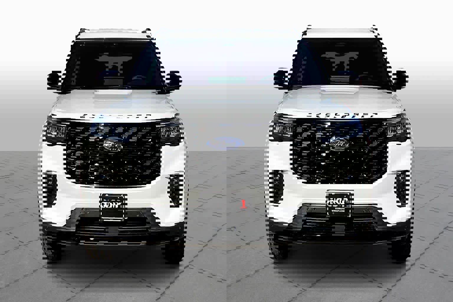 New 2026 Ford Explorer ST-Line w/ ST-Line Street Pack image 3