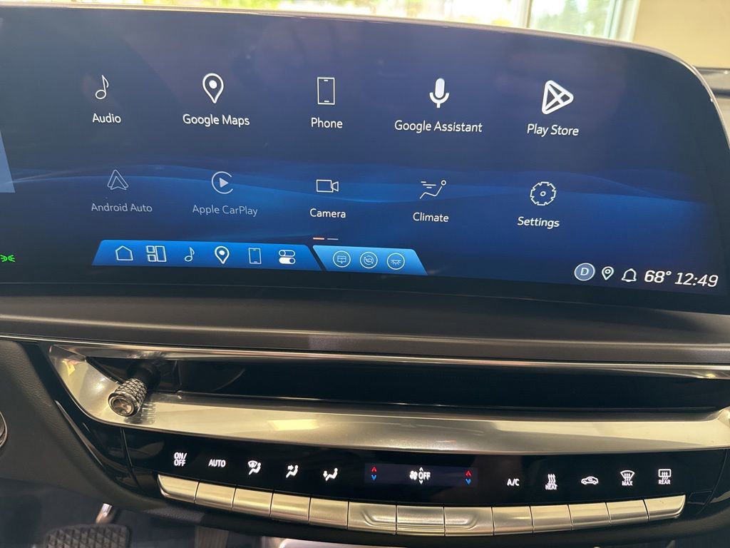 Certified 2024 Cadillac Lyriq Tech AWD/4WD image 18