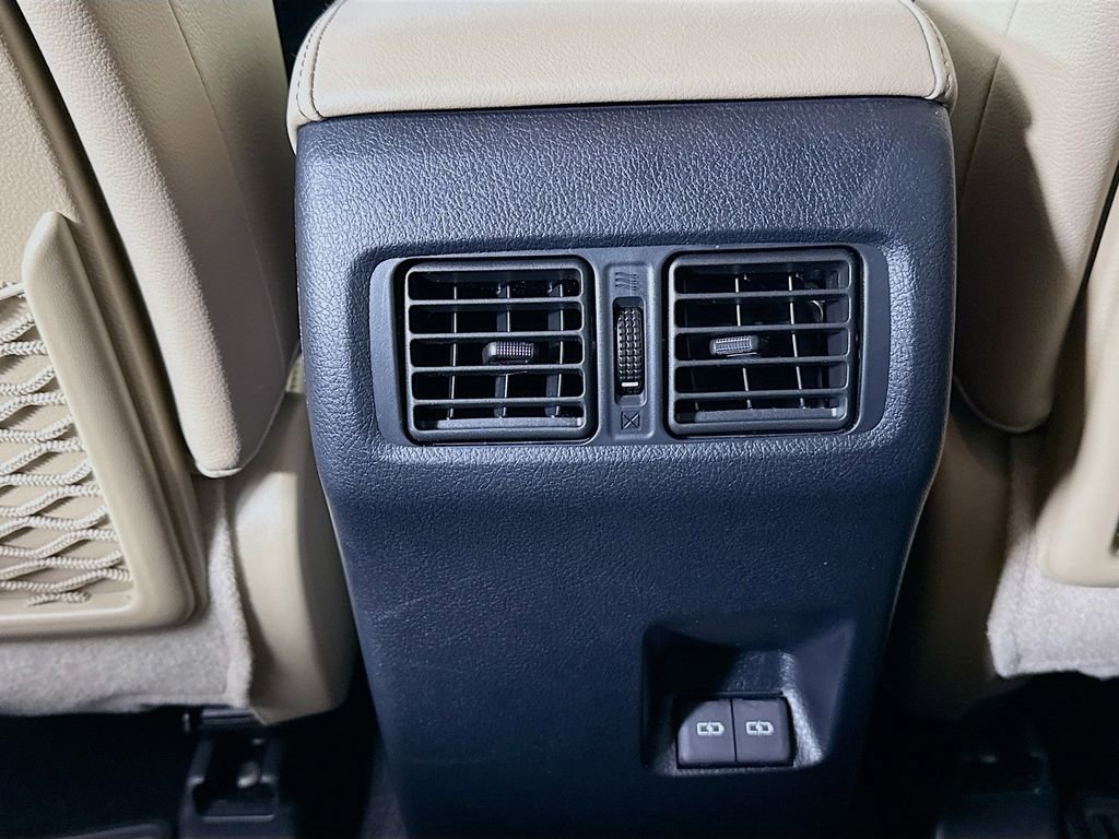 Used 2024 Toyota 4Runner Limited image 27