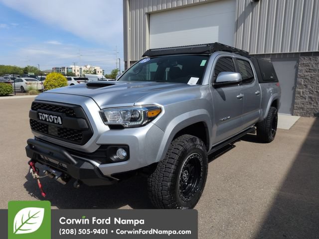 Used 2022 Toyota Tacoma TRD Sport w/ Technology Package AWD/4WD image 7