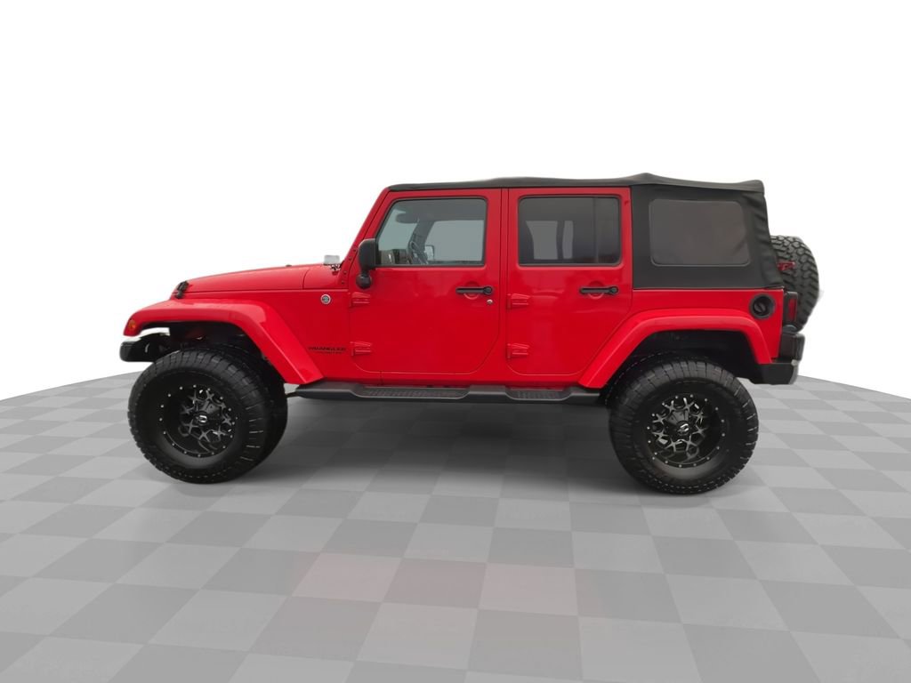 Used 2015 Jeep Wrangler Unlimited Sahara w/ Max Tow Package image 5
