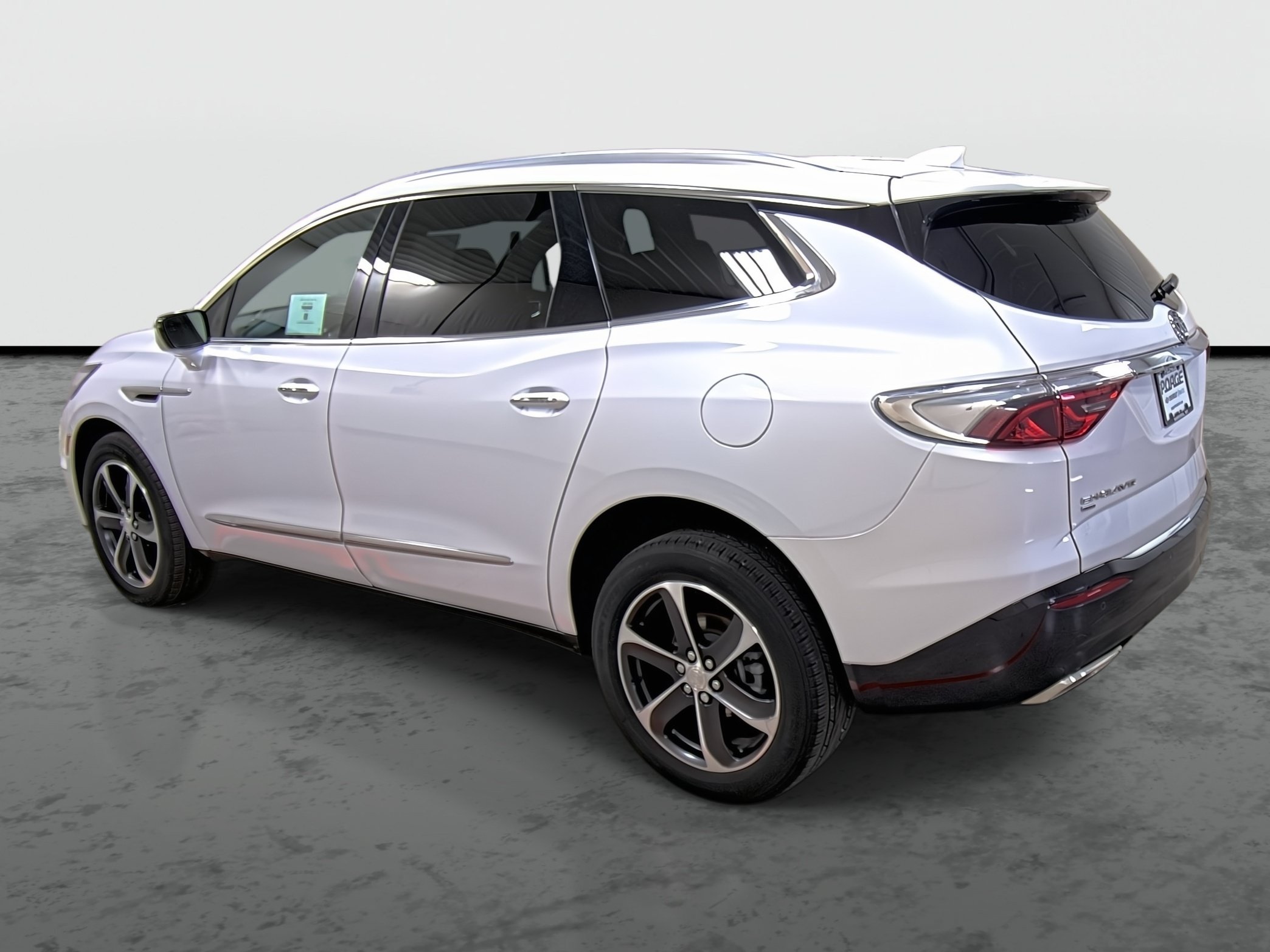 Certified 2022 Buick Enclave Essence w/ Experience Buick Package AWD/4WD image 2
