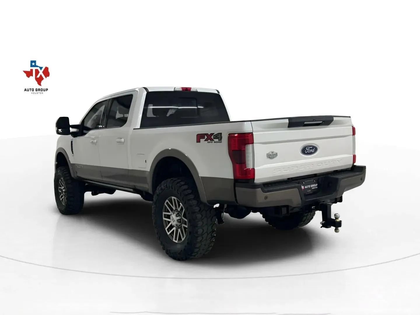 Used 2019 Ford F250 King Ranch w/ King Ranch Ultimate Package image 5