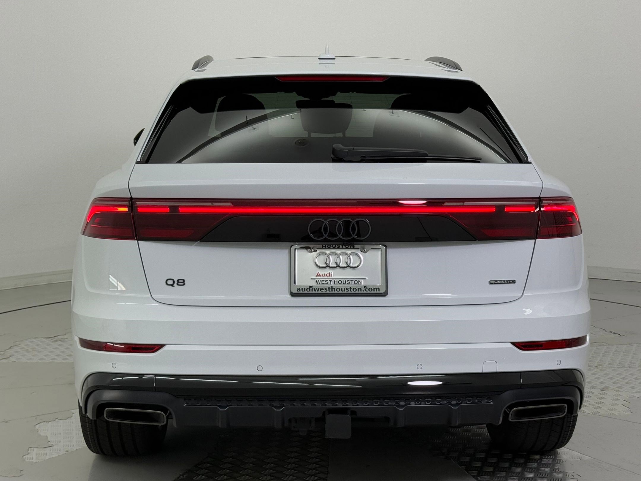 New 2026 Audi Q8 Premium Plus image 10