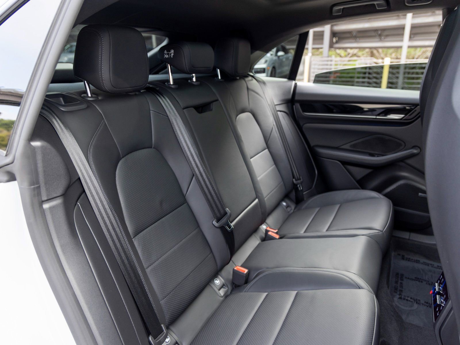 New 2025 Porsche Macan Electric image 49