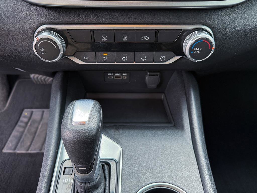 Used 2022 Nissan Altima 2.5 SV image 18